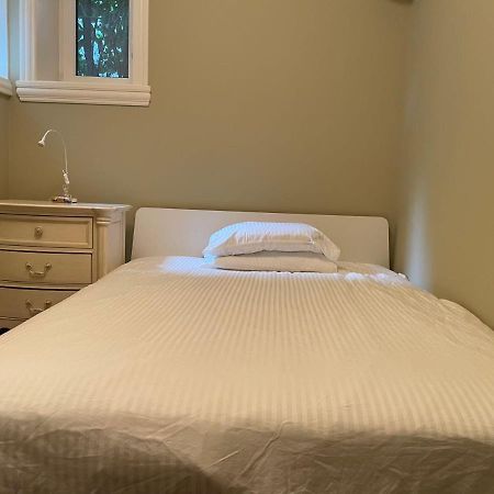 Spacious Cozy House In Vancouver West ภายนอก รูปภาพ